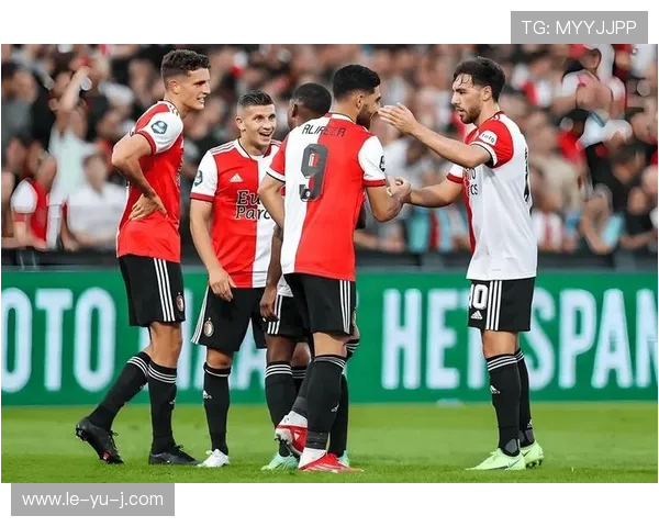 费耶诺德足球俱乐部:新赛季展望与阵容更新 费耶诺德足球俱乐部:新赛季展望与阵容更新