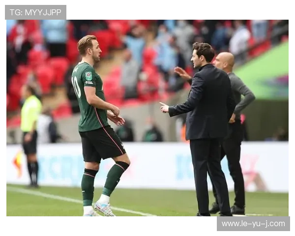 博阿滕教练实习被取消，再陷职业重启危机