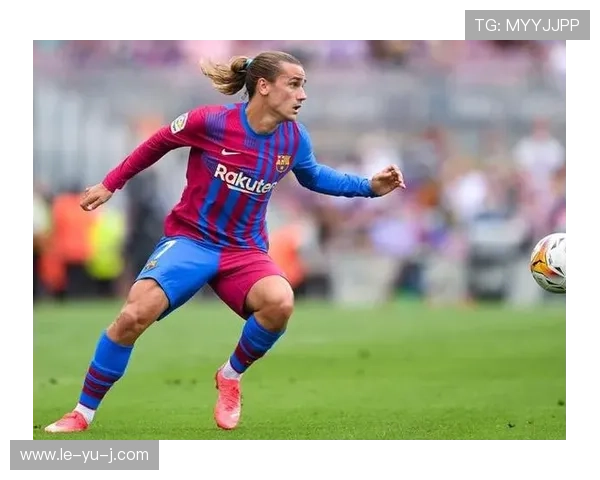 格列兹曼在法国队新角色引关注,助攻防守双重身份获赞 格列兹曼在法国队新角色引关注,助攻防守双重身份获赞