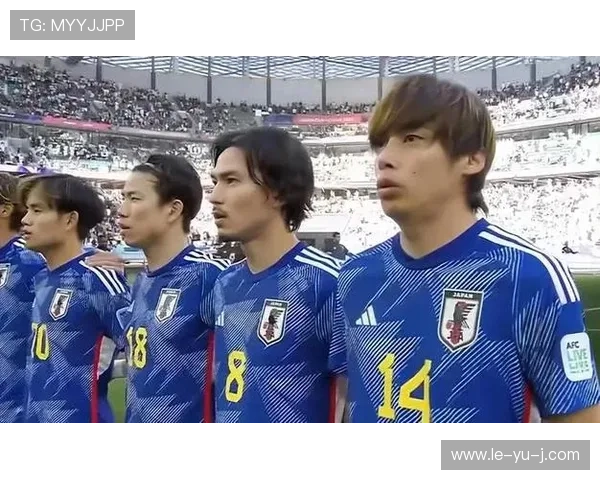 蓝武士球迷助威席卷赛场，日本队气势拉满